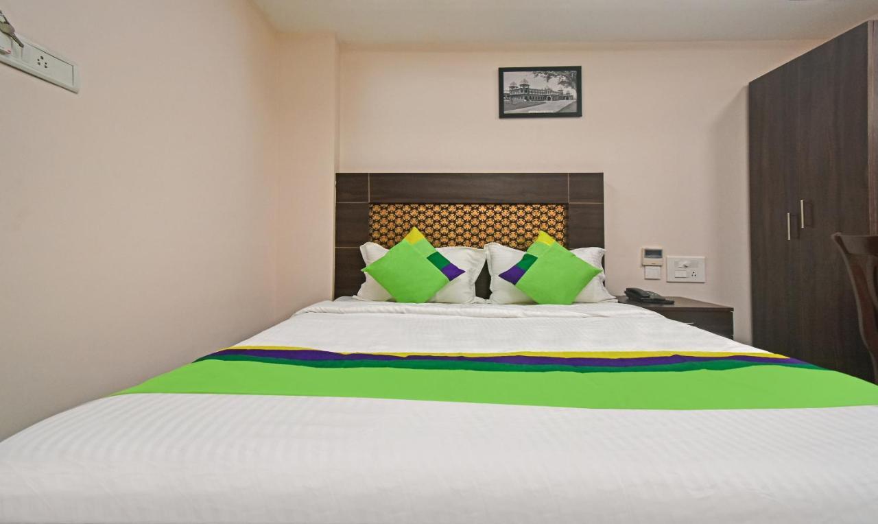 Hôtel Treebo Trend Palm Tree à Chennai Extérieur photo