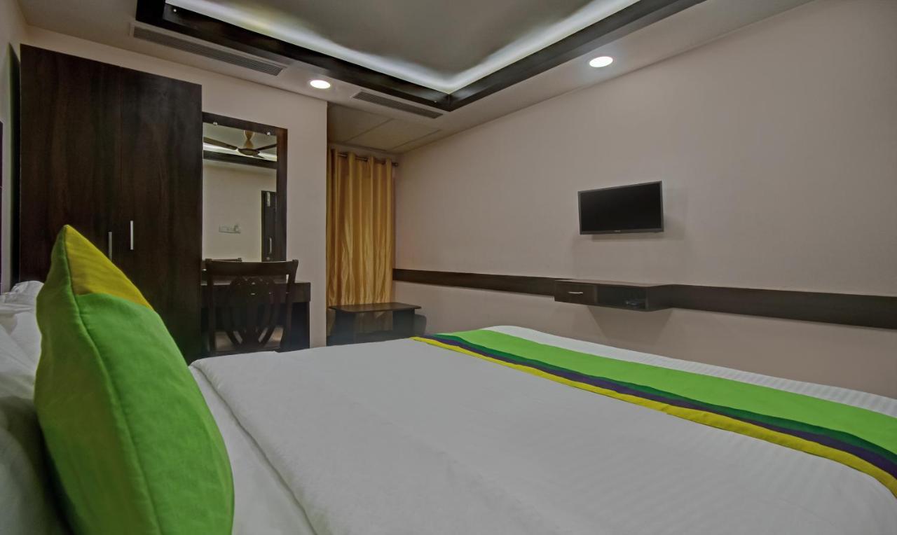 Hôtel Treebo Trend Palm Tree à Chennai Extérieur photo