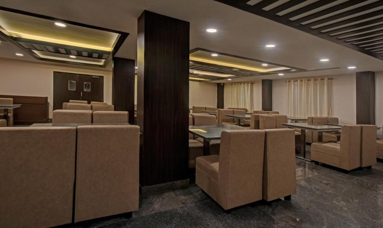 Hôtel Treebo Trend Palm Tree à Chennai Extérieur photo