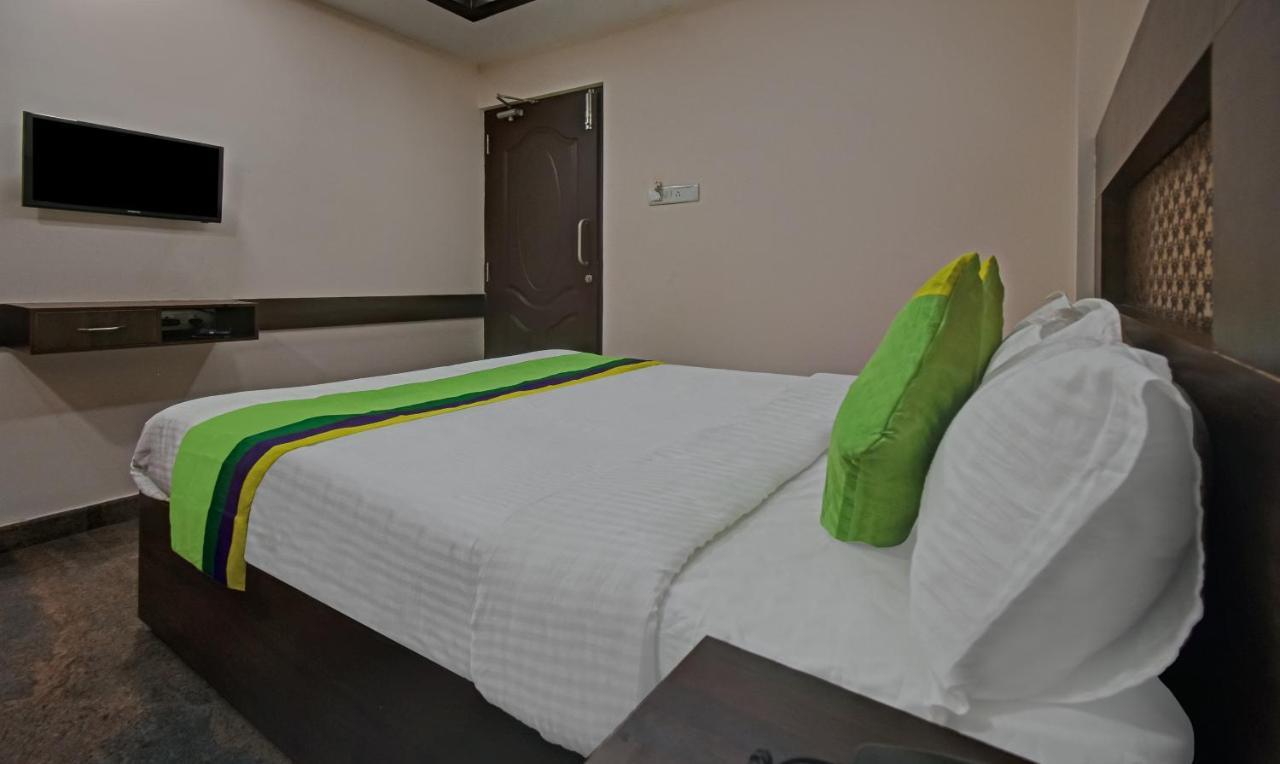 Hôtel Treebo Trend Palm Tree à Chennai Extérieur photo